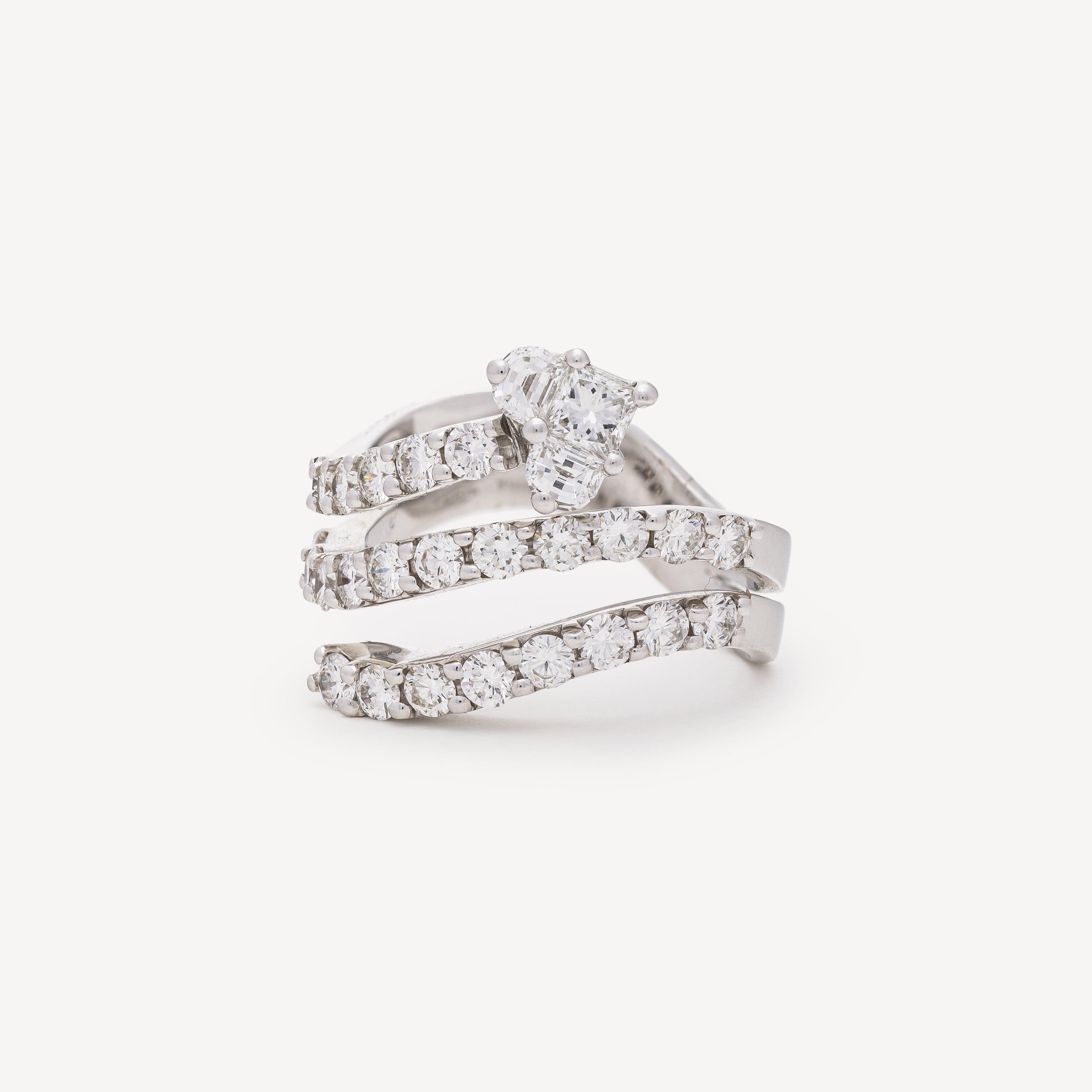 Snake Heart Diamonds Ring