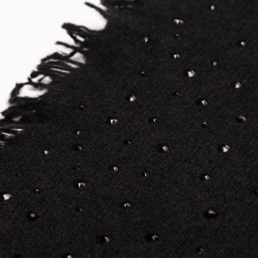 Black Scarf Black crystals