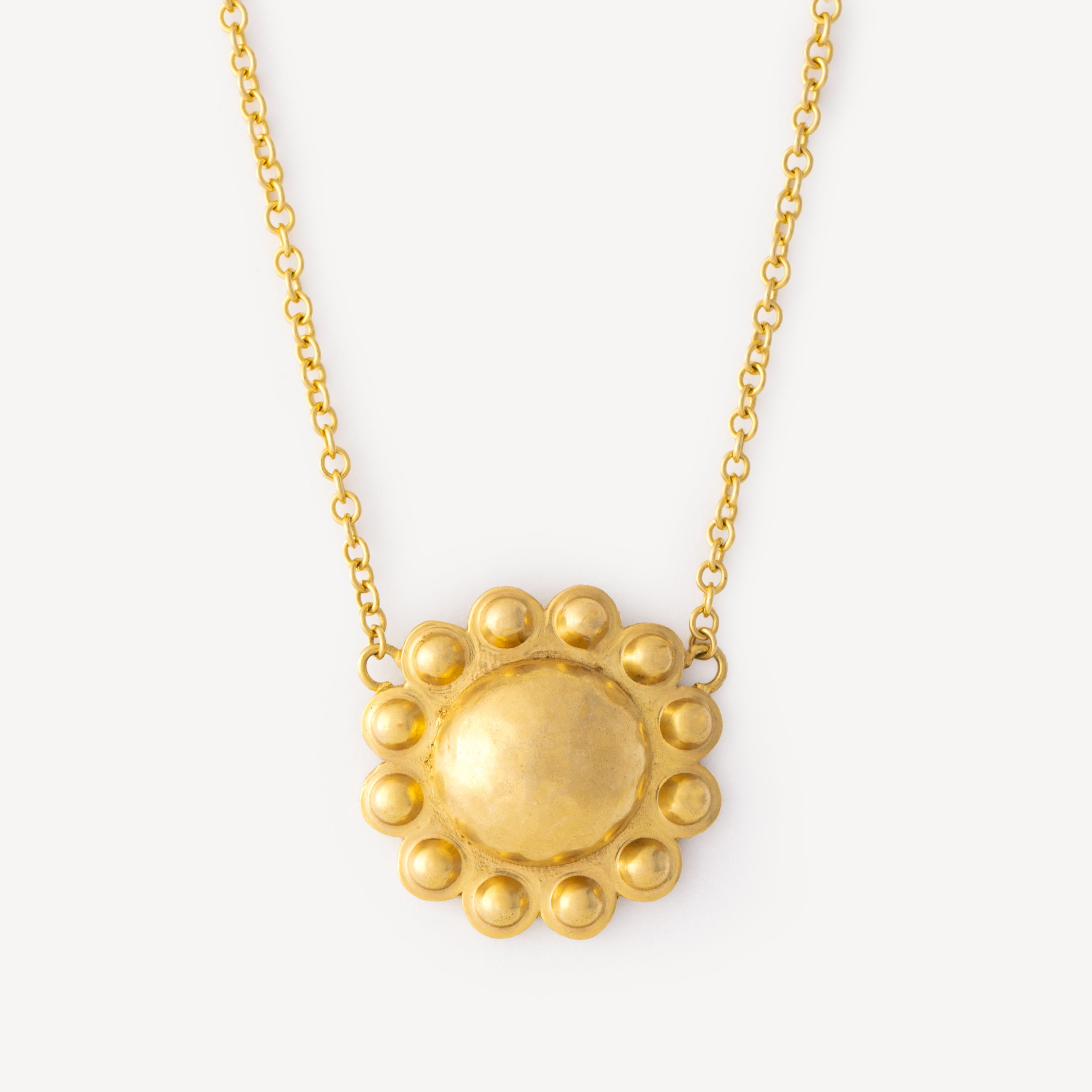 Petite Fleur necklace Yellow gold