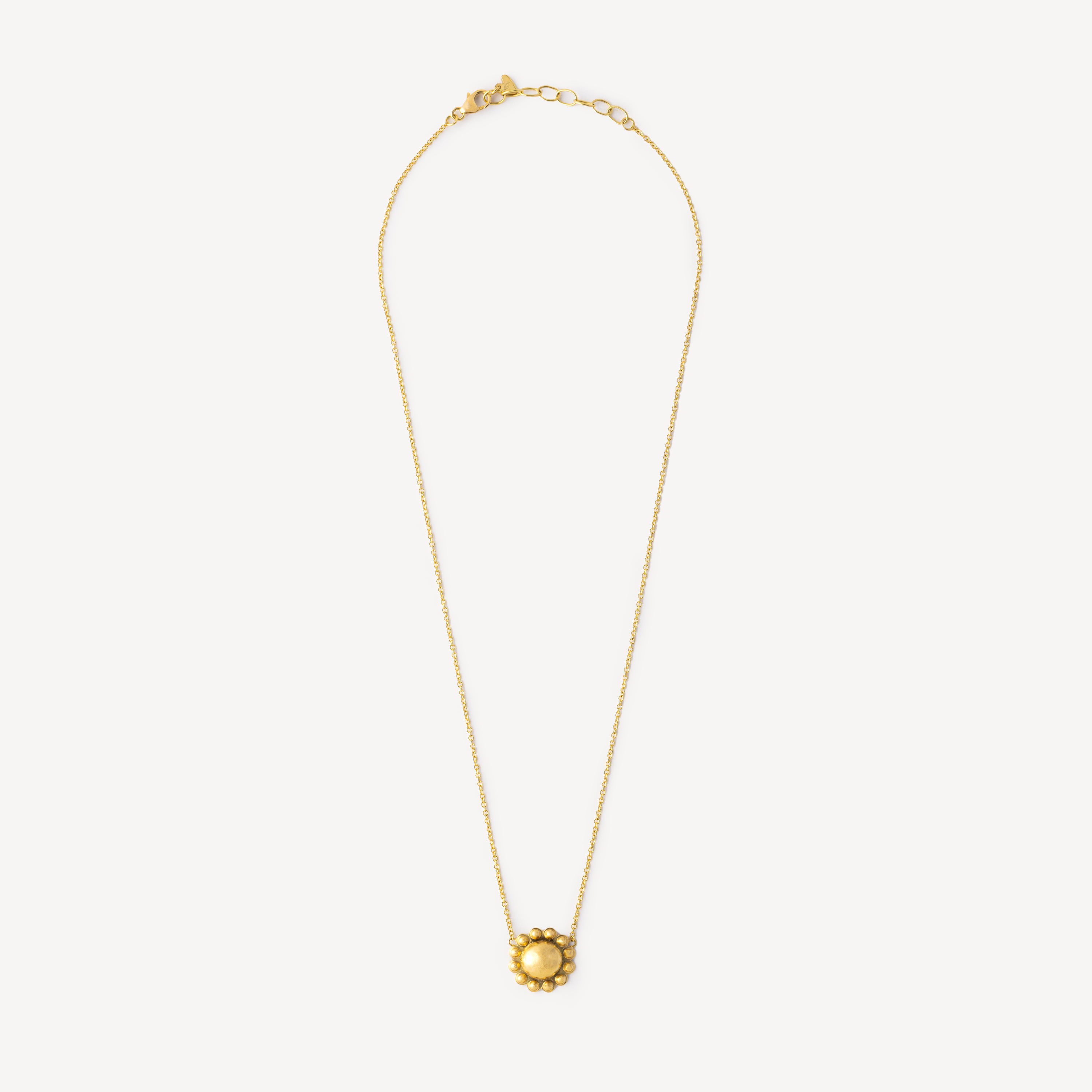 Petite Fleur necklace Yellow gold