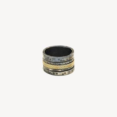 Yellow Gold Hammered Mobile Ring