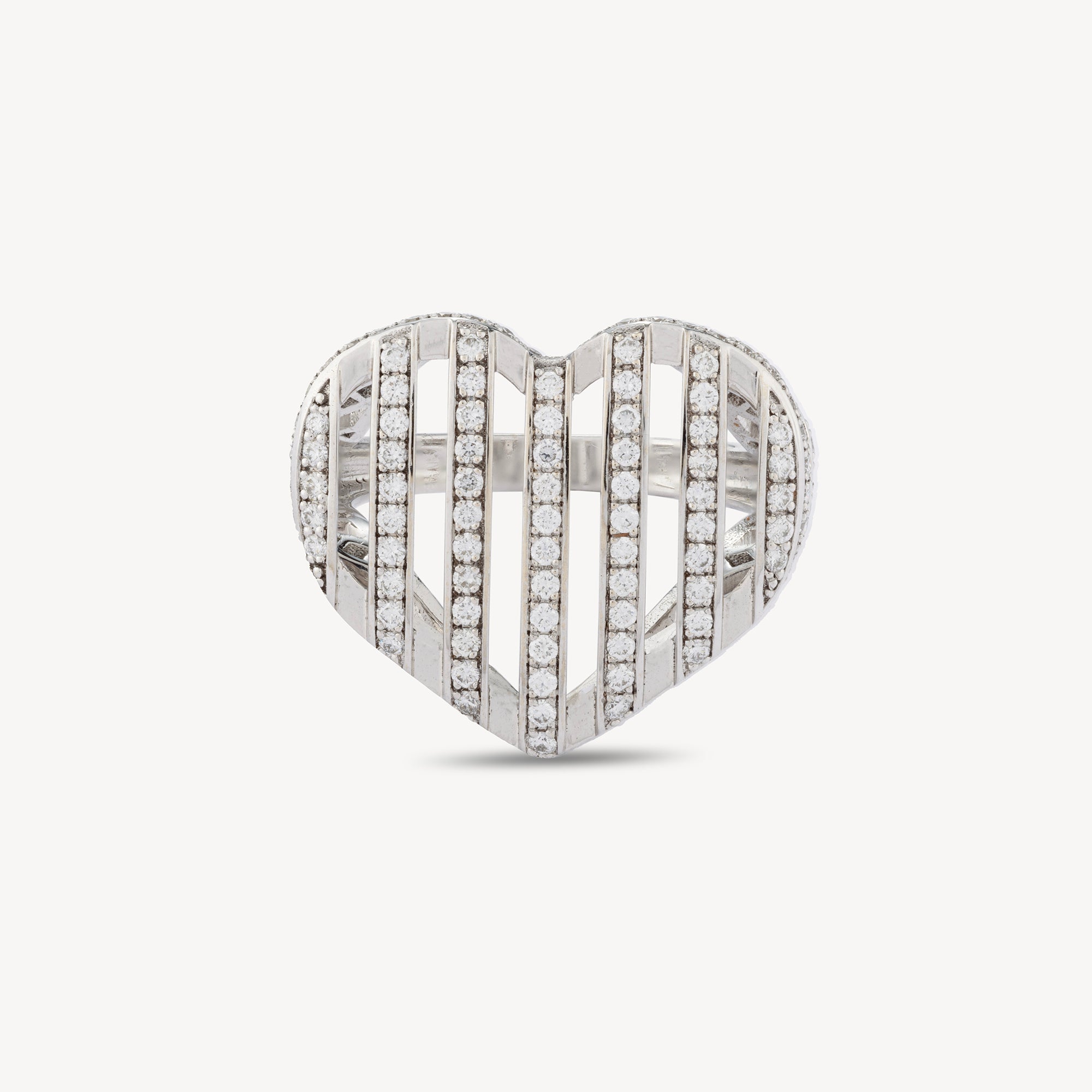 Cut Coeur ring White gold Diamonds