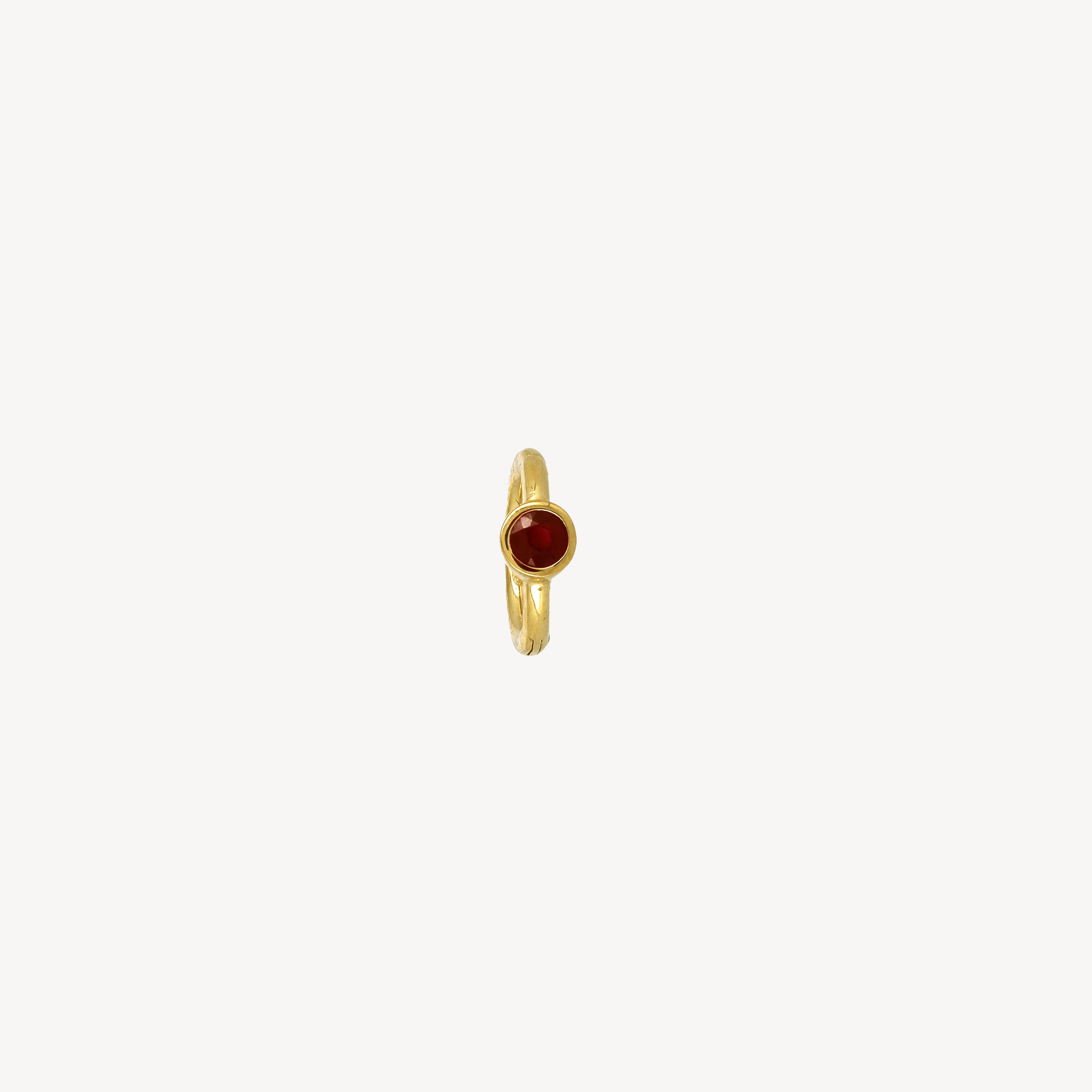 Piercing Hoop 6.5mm Yellow Gold Ruby 2.5mm