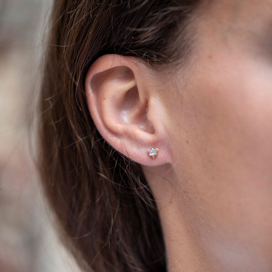 Earring Triangle Moonstone and Diamonds