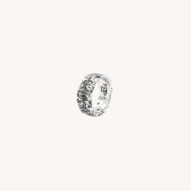 Roher Eleganz-Ring