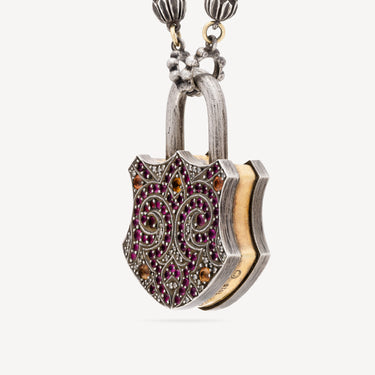 Pendentif Cadenas Or Argent Diamants Saphirs Rubis