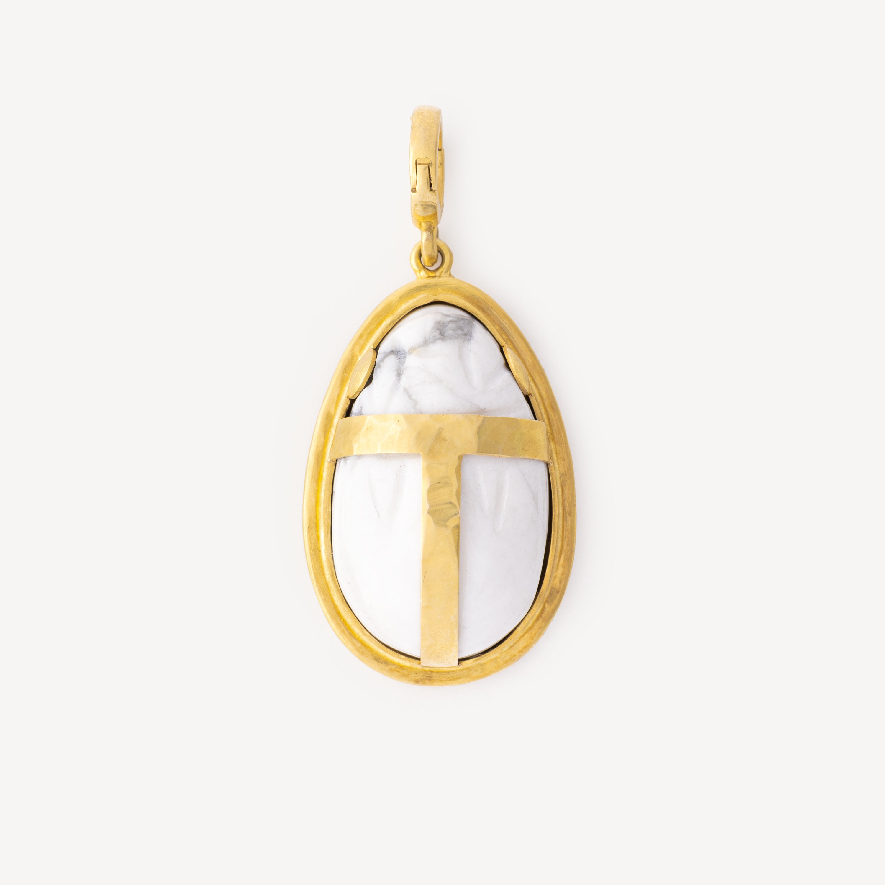 YELLOW GOLD HOWLITE BEETLE CHARM