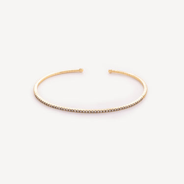 Fine gold and diamond bangle bracelet