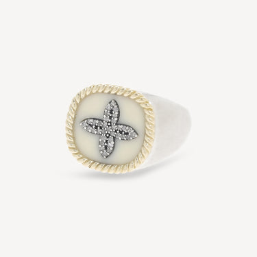 Bowie White Diamond Signet Ring